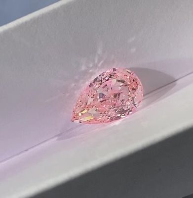 VS1-VVS1 Lab Made Pink Diamond Pear Modified Brilliant Cut 1.1ct-1.5ct