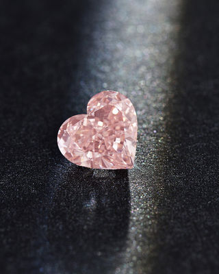 เพชรสังเคราะห์ CVD Lab Grown Pink Heart Shape 2.5ct-3.0ct
