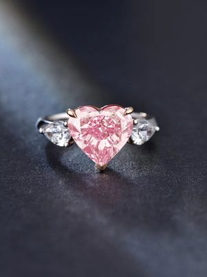 ขนาดใหญ่ สีชมพู ห้องปฏิบัติการเติบโต แหวนเพชร รูปหัวใจ 4.19ct 18k แหวนทองคําขาว
