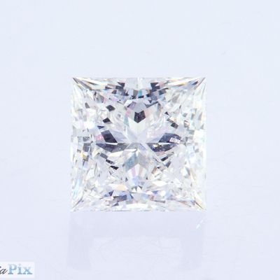 3.3ct พรีเซนเซสตัดแล็บ สร้างเพชรสีขาว IGI รับรองสําหรับการทําเครื่องประดับ