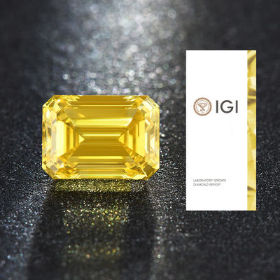 อีจีไอรับรองแล็บสร้างเพชรสีเหลือง 3.45ct แฟนซี Vivid Emerald Cut